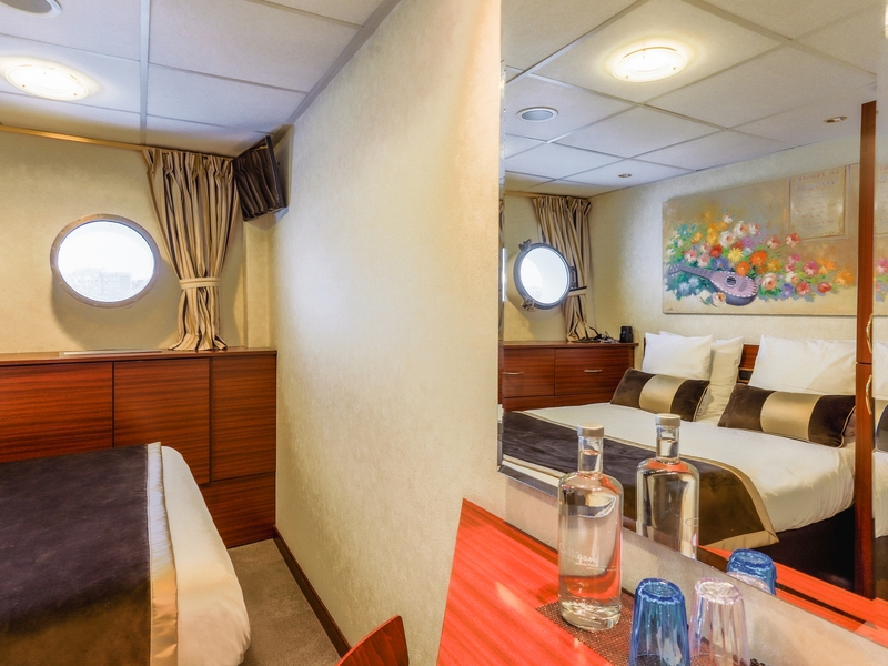 Main Deck 1 Bed Single CAT. C